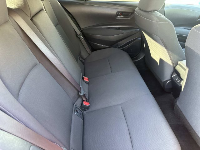 Used 2025 Toyota Corolla LE FWD image 23