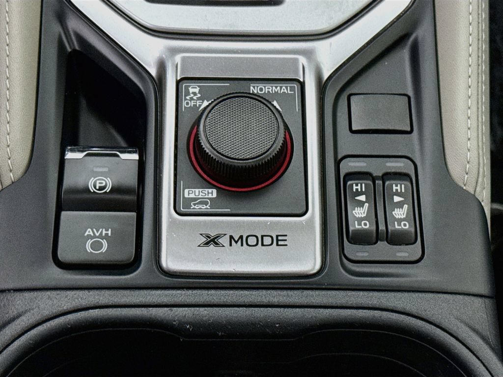 Used 2024 Subaru Forester Premium AWD/4WD image 12