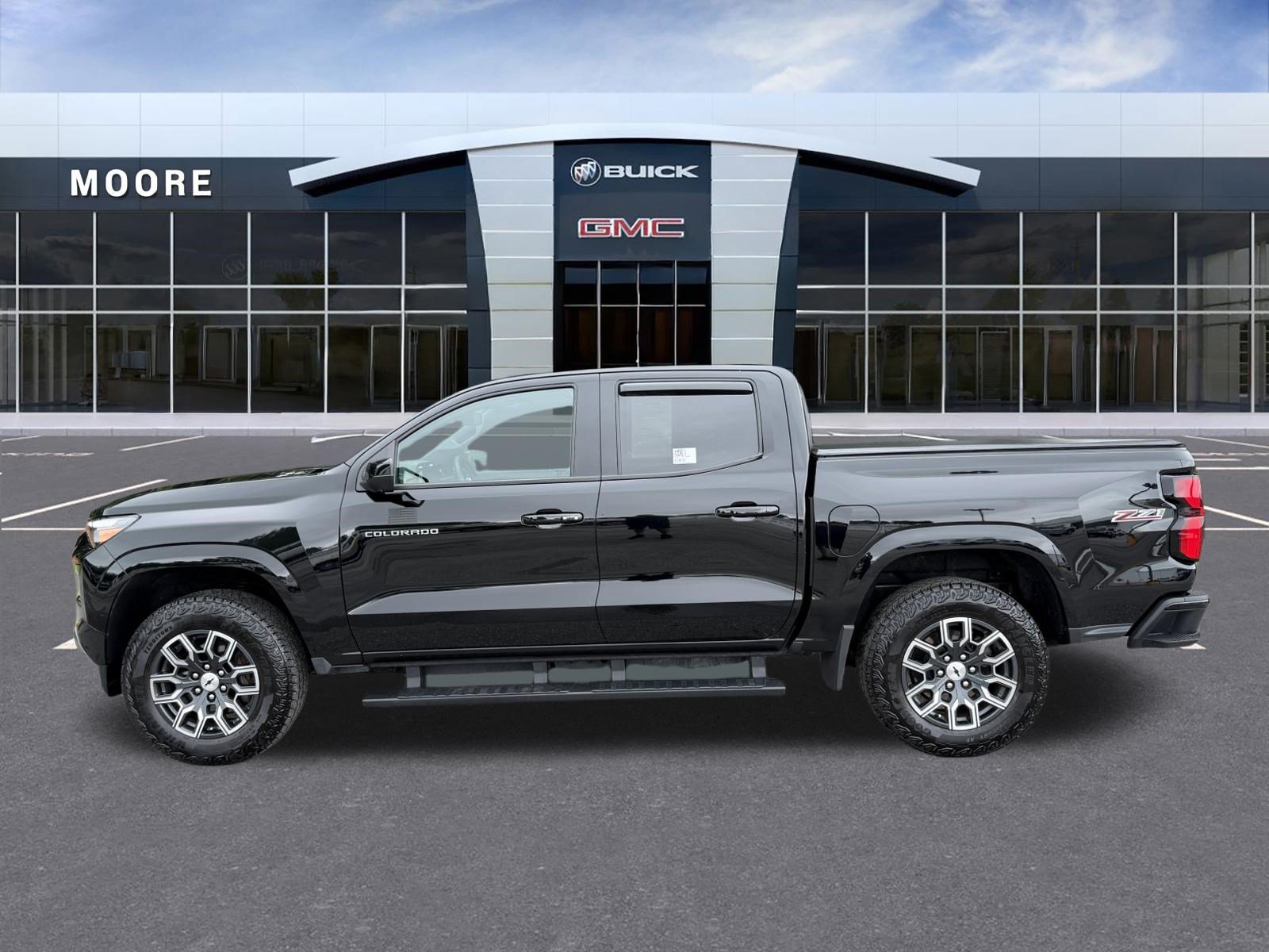 Used 2024 Chevrolet Colorado Z71 w/ Z71 Convenience Package 2 AWD/4WD image 6