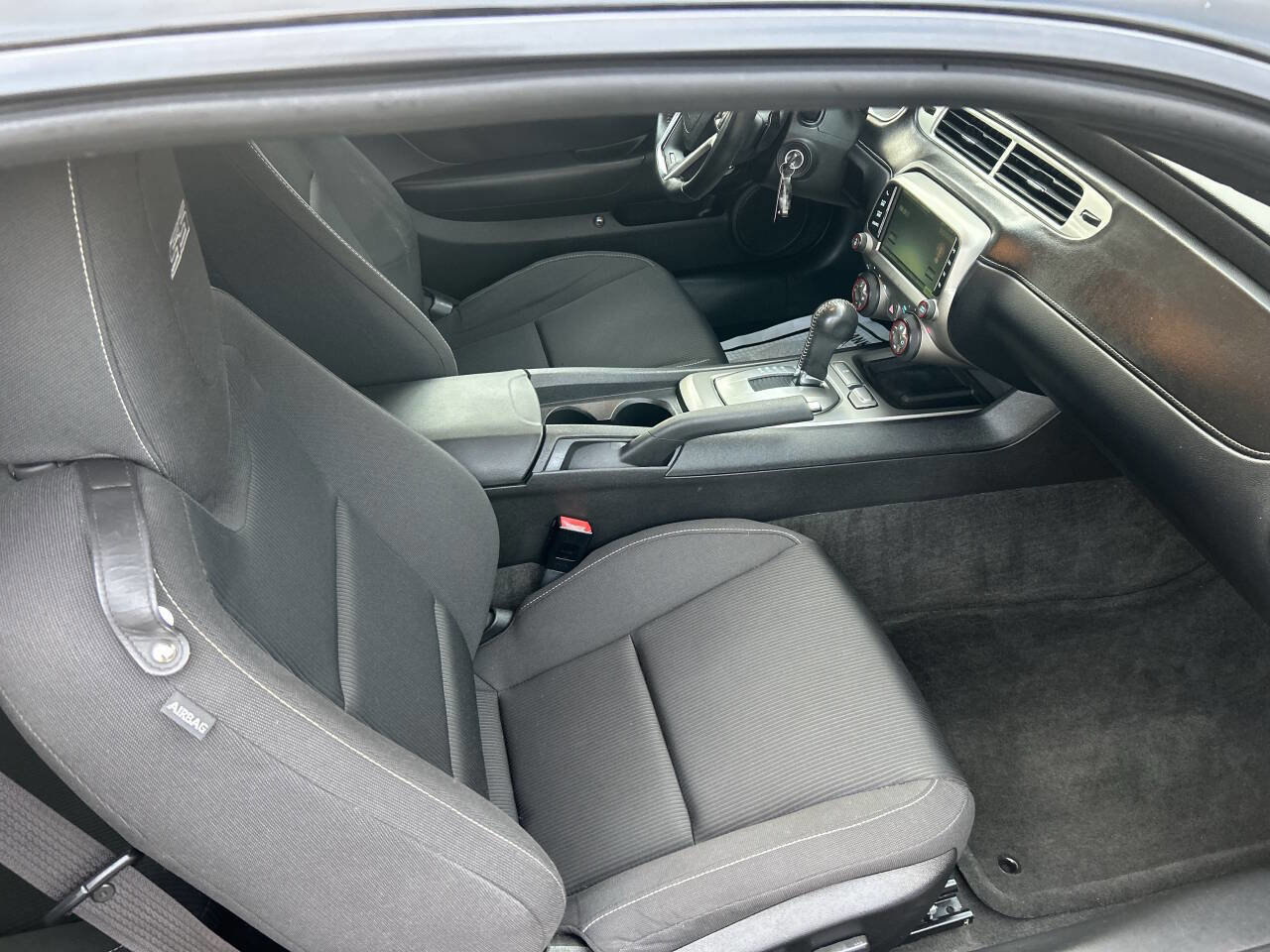 Used 2014 Chevrolet Camaro SS image 11