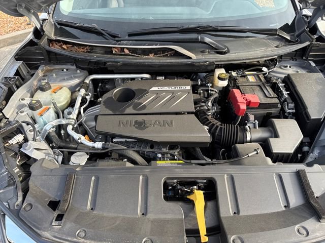 Used 2025 Nissan Rogue Platinum image 23