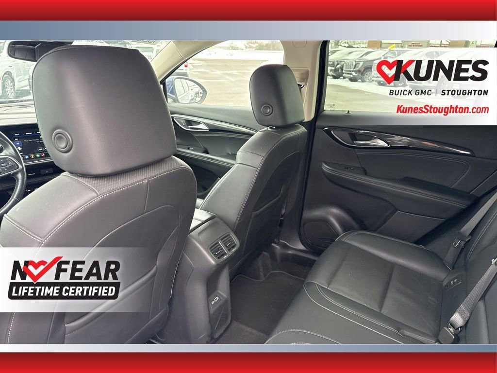 Used 2023 Buick Envision Essence image 33