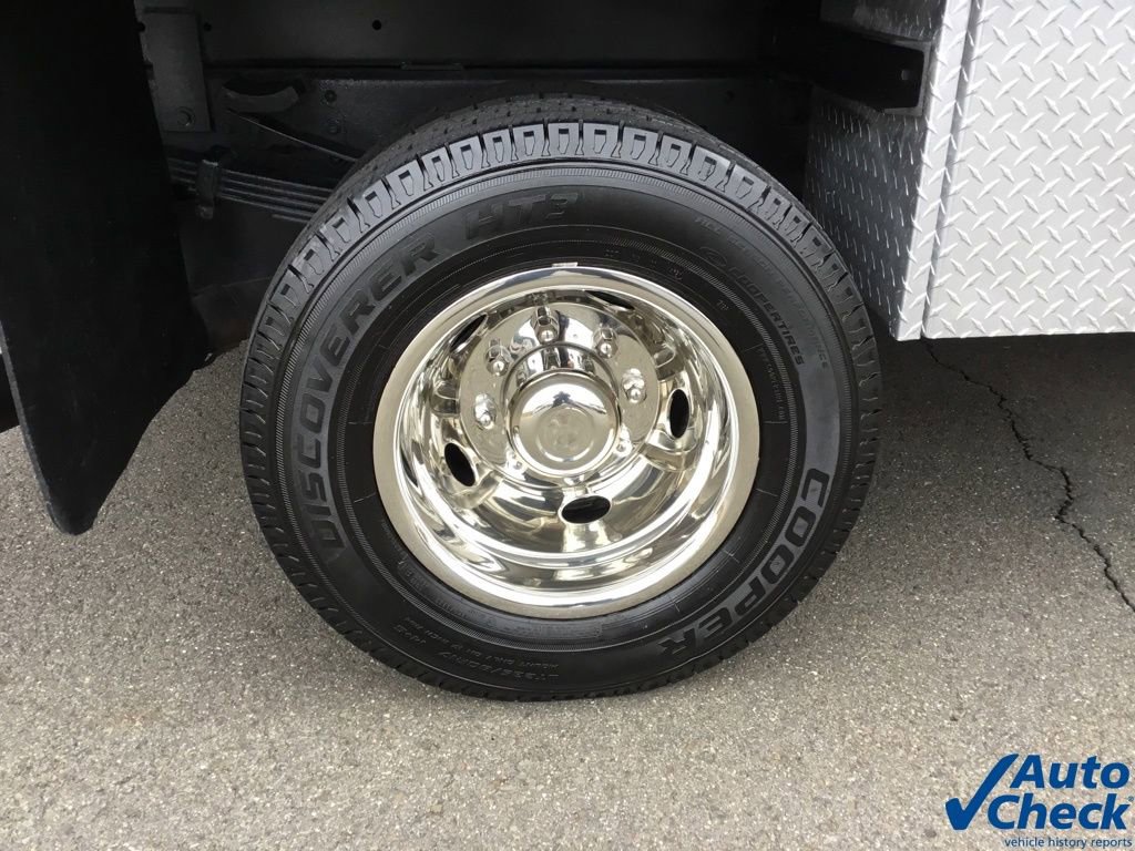 Used 2013 GMC Sierra 3500 W/T w/ Snow Plow Prep Package image 25