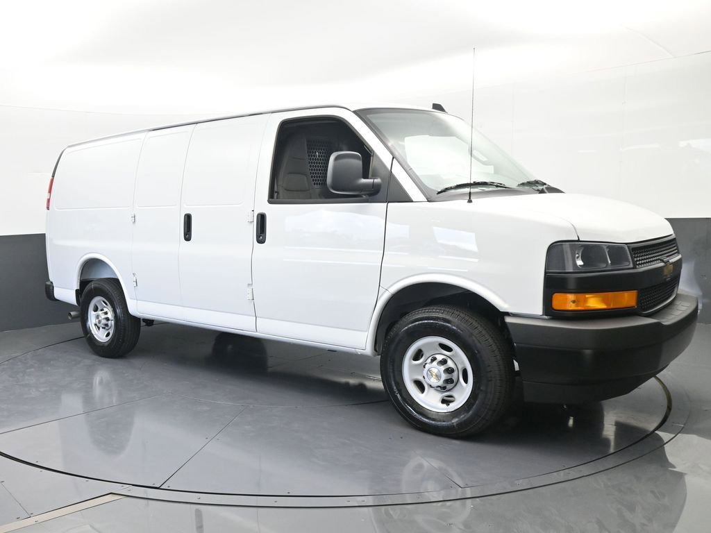 New 2025 Chevrolet Express 2500 w/ Driver Convenience Package image 8