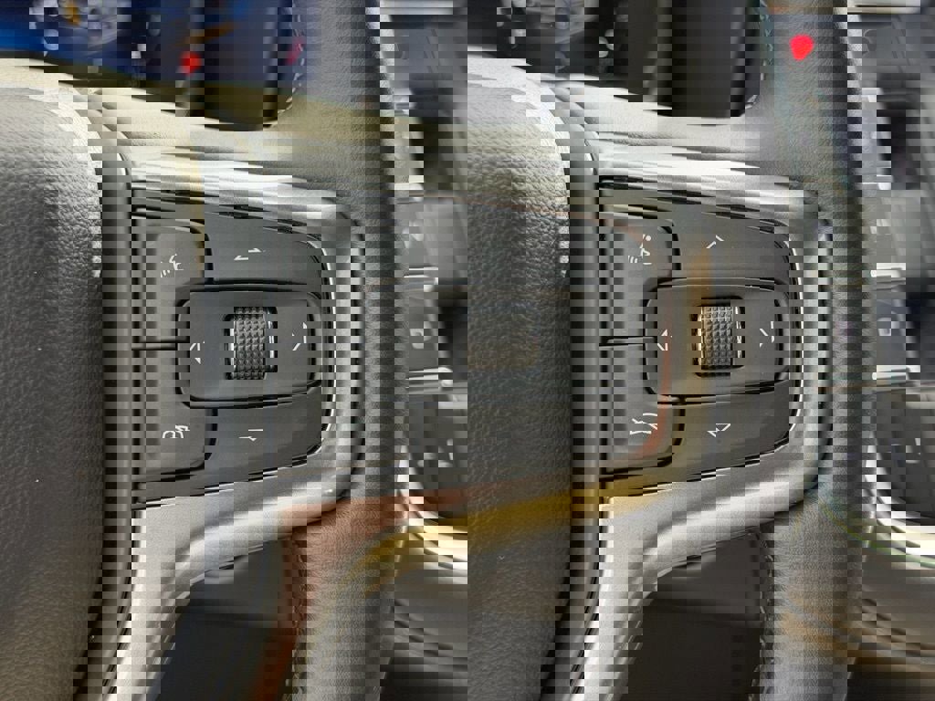 Used 2024 Chevrolet Tahoe LT image 34