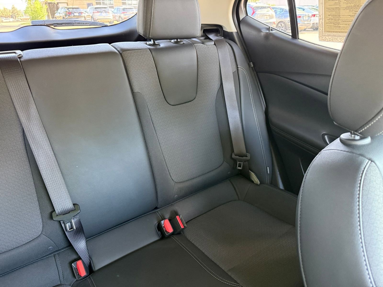 Used 2025 Buick Encore GX Preferred FWD image 37