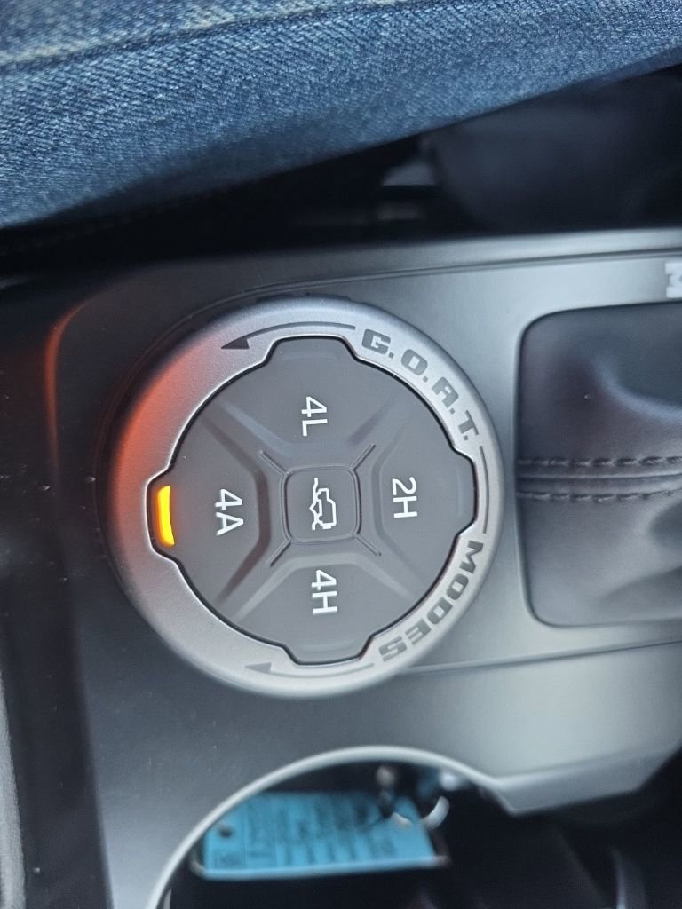 New 2026 Ford Bronco Outer Banks w/ Sasquatch Package image 23