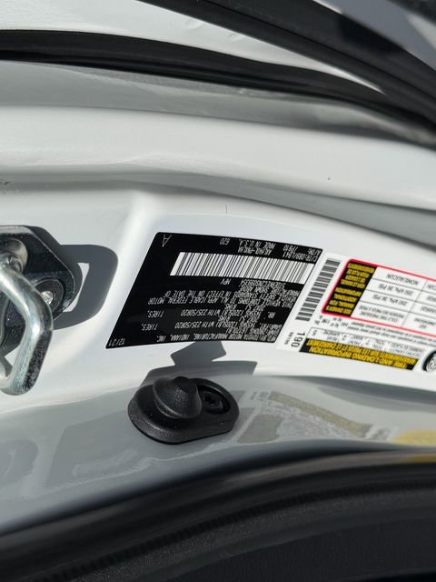 Certified 2022 Toyota Sienna Platinum FWD image 22