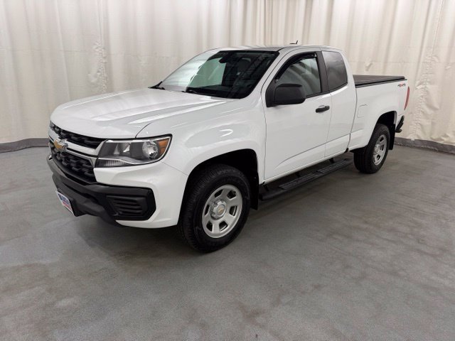Used 2022 Chevrolet Colorado W/T w/ WT Convenience Package AWD/4WD image 3