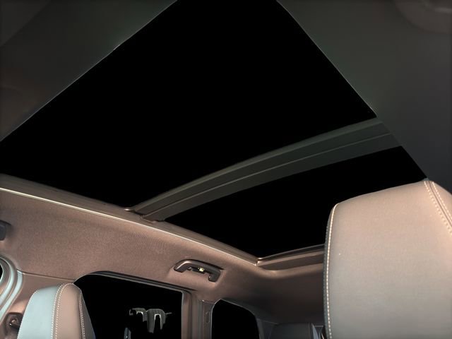 Used 2025 BMW X1 xDrive28i image 16