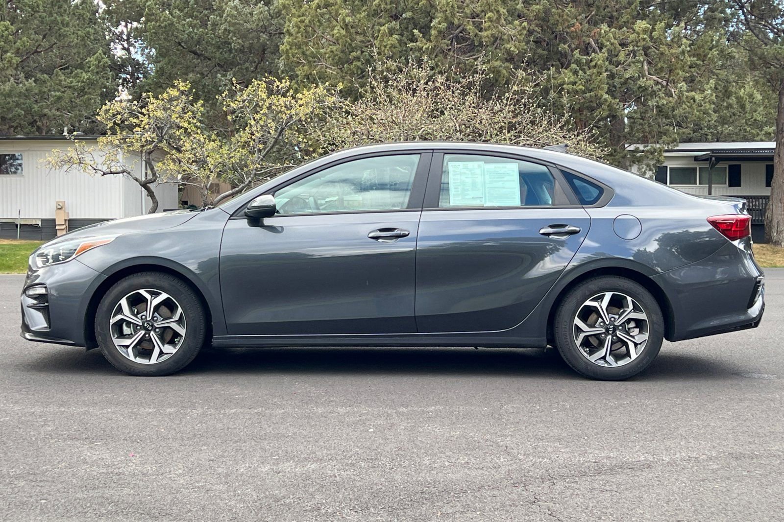 Certified 2021 Kia Forte LXS FWD image 7