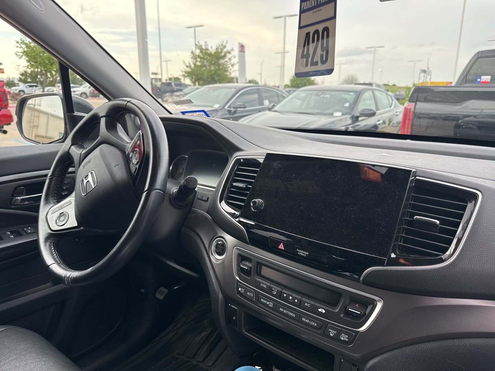 Used 2022 Honda Pilot Special Edition image 27