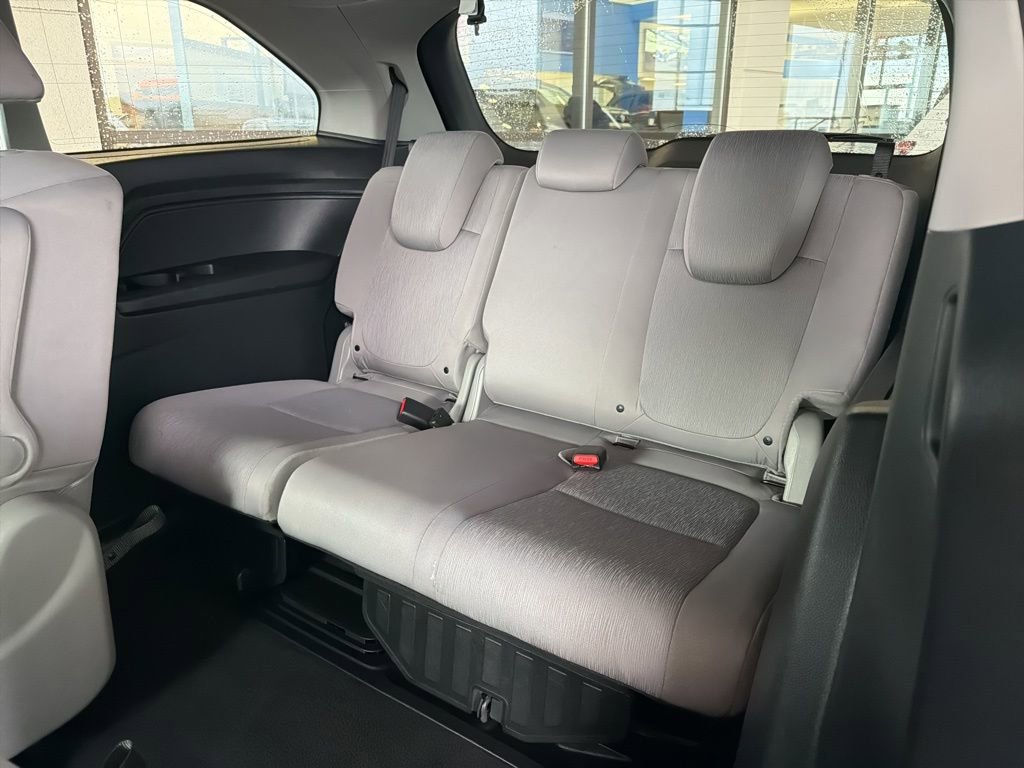Used 2023 Honda Odyssey EX image 20