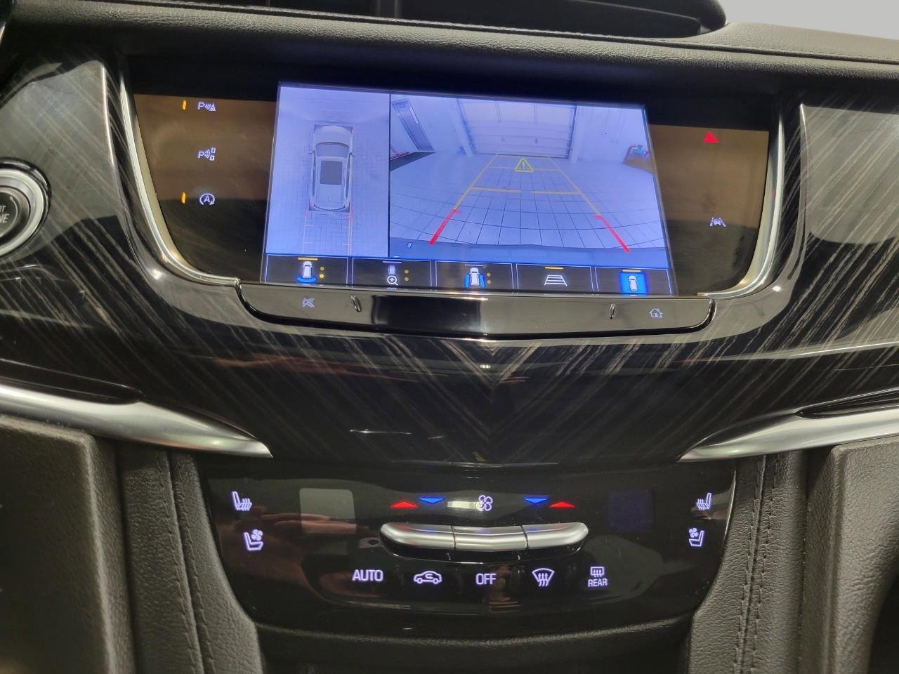 Certified 2023 Cadillac XT6 Premium Luxury w/ Technology Package AWD/4WD image 7