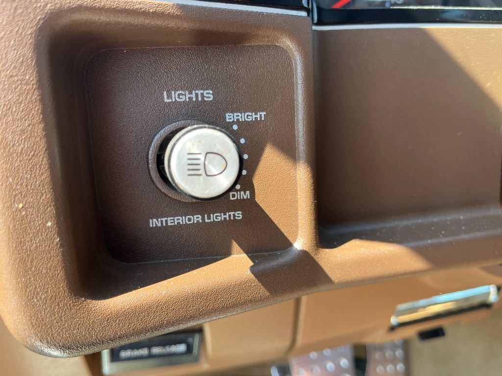 Used 1986 Chevrolet El Camino Base image 36