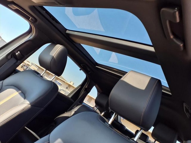 New 2026 MAZDA CX-90 Plug-In Hybrid w/ Premium Plus image 6