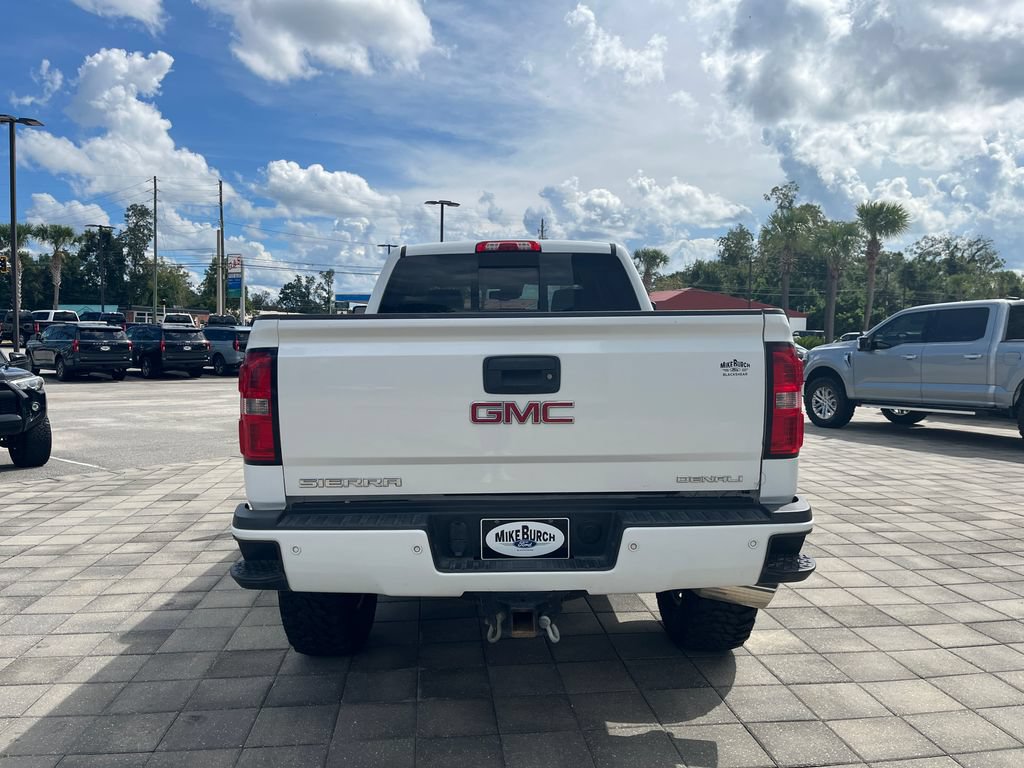 Used 2019 GMC Sierra 2500 Denali w/ Duramax Plus Package AWD/4WD image 6