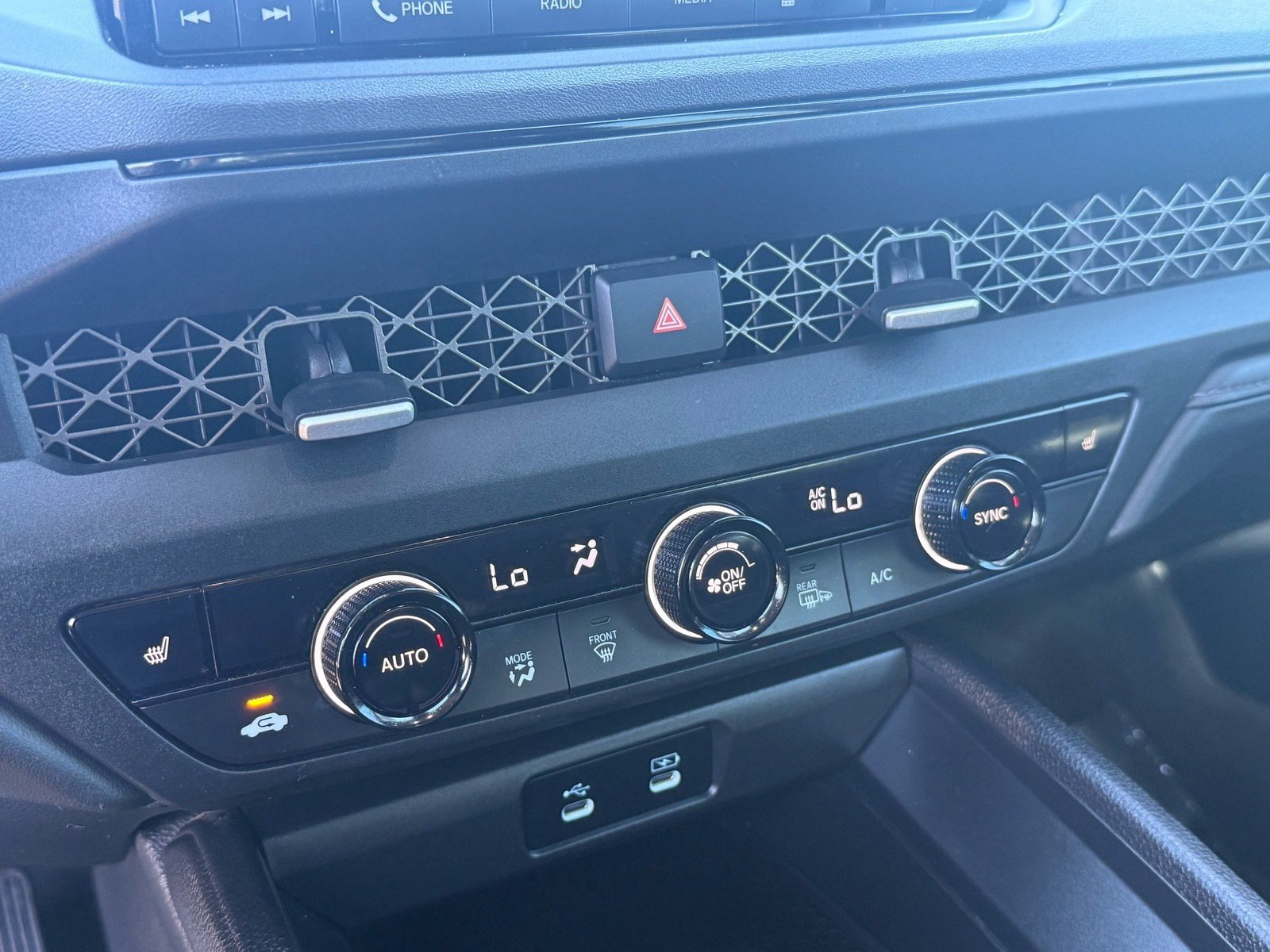 Certified 2025 Honda Accord SE image 23