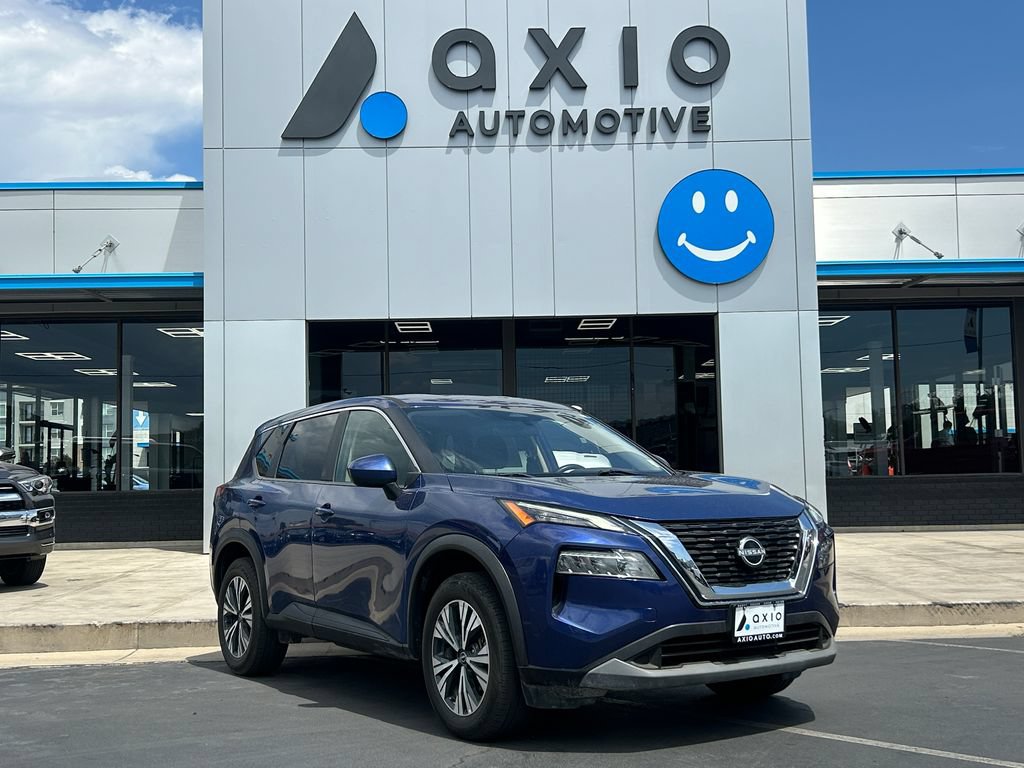 Used 2023 Nissan Rogue SV