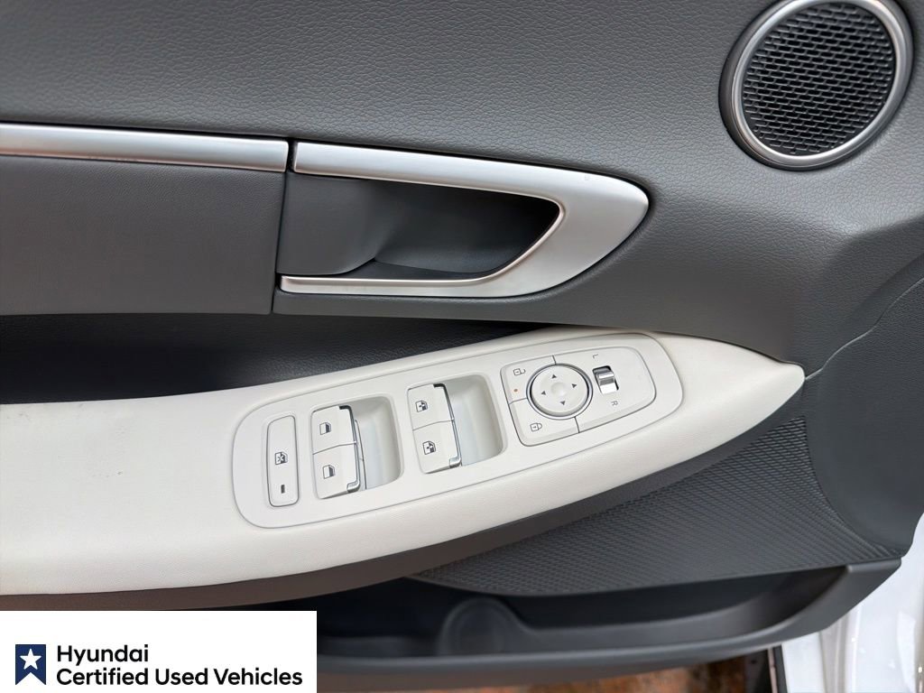 Used 2026 Hyundai Sonata SEL FWD image 27