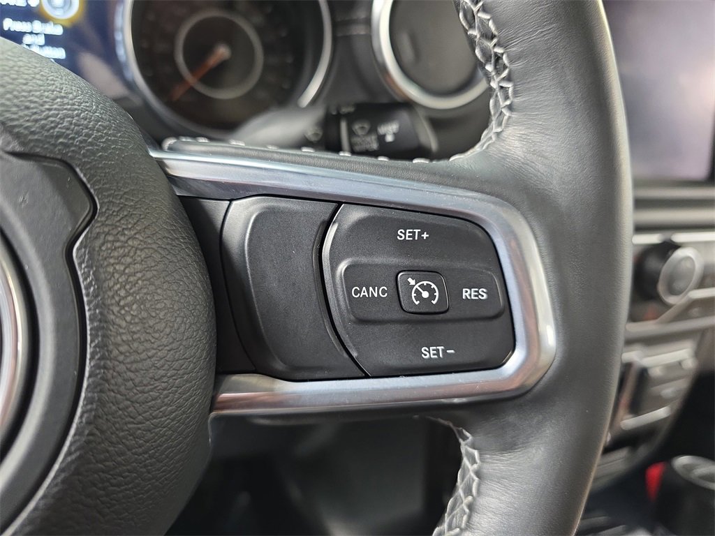 Used 2021 Jeep Gladiator Overland w/ Popular Equipment Package image 17