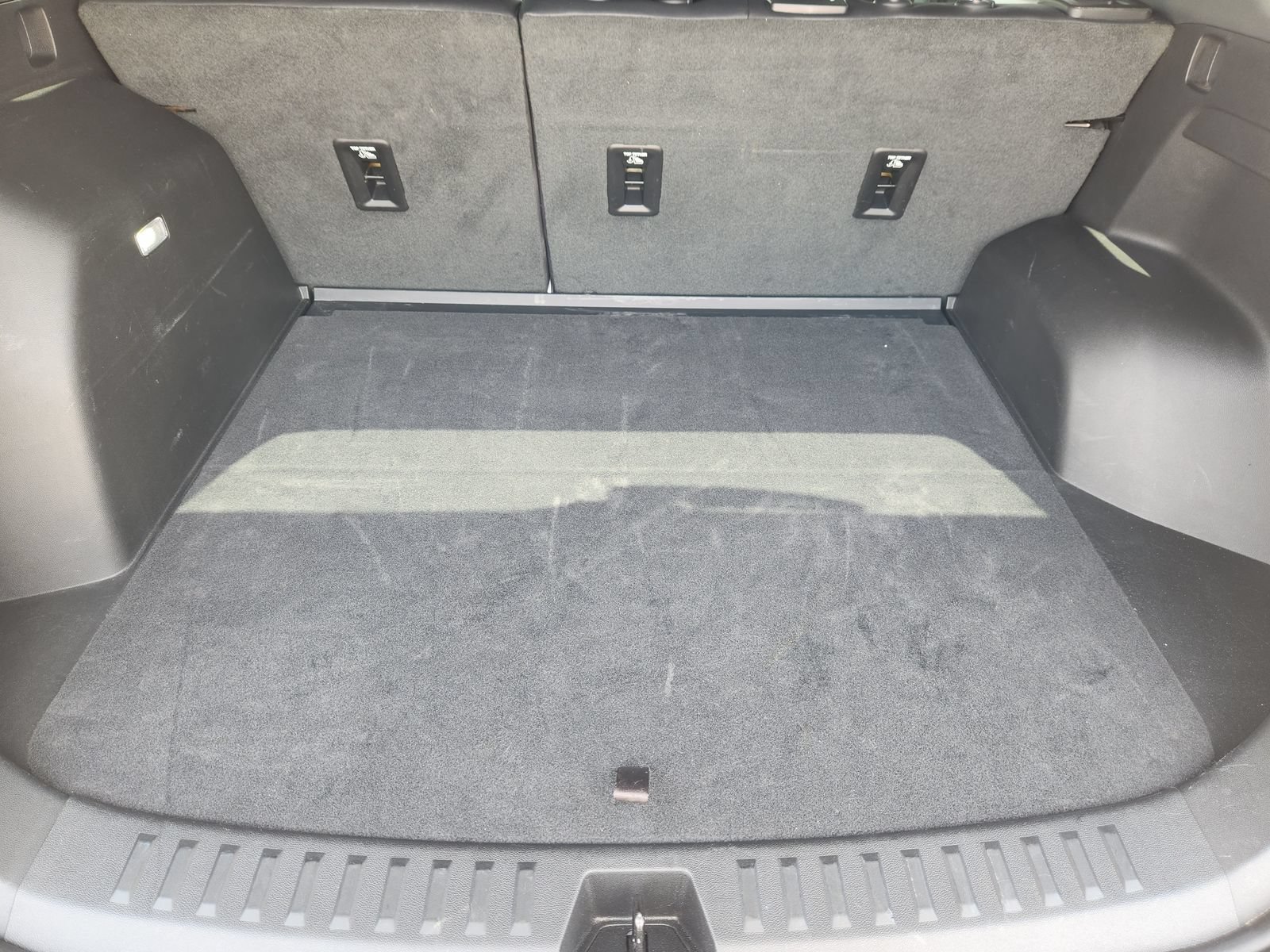 Used 2026 Chevrolet Equinox LT w/ Convenience Package II FWD image 30