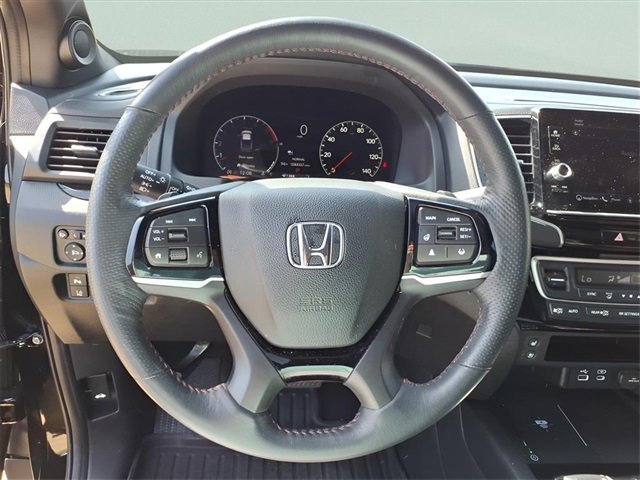 Used 2024 Honda Ridgeline Black Edition image 9