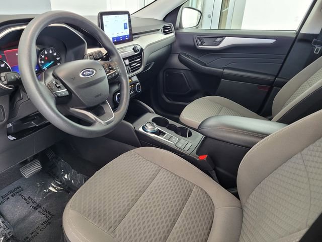 Used 2022 Ford Escape SE image 11