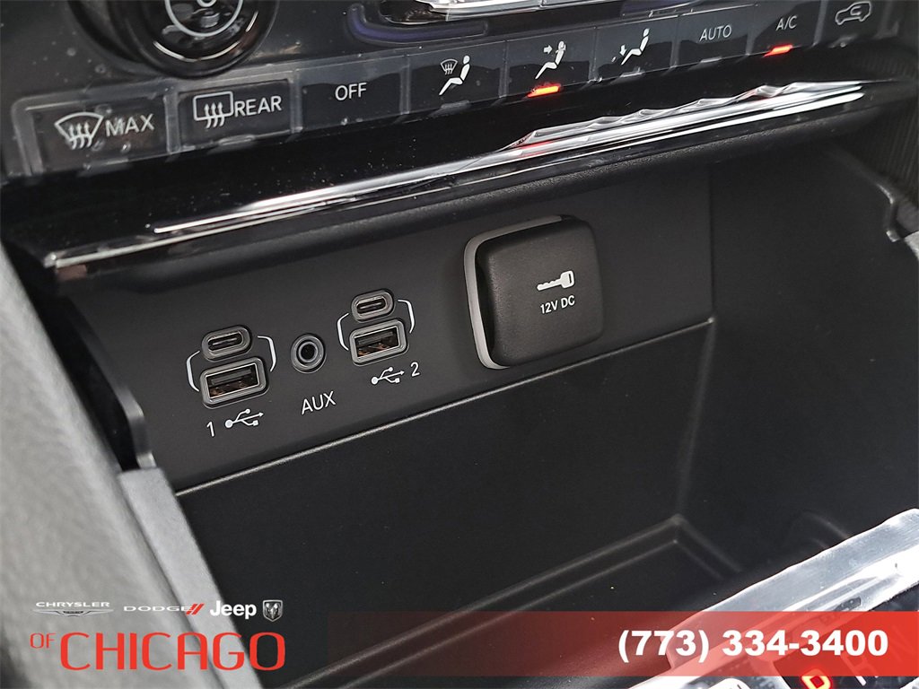 New 2025 Jeep Grand Cherokee Limited image 35