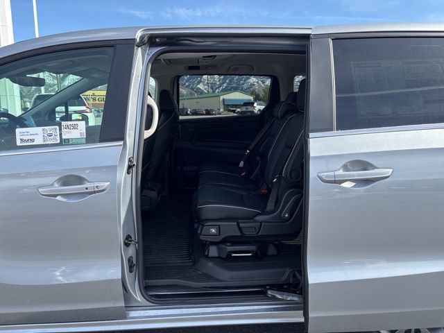 New 2026 Honda Odyssey Touring image 19