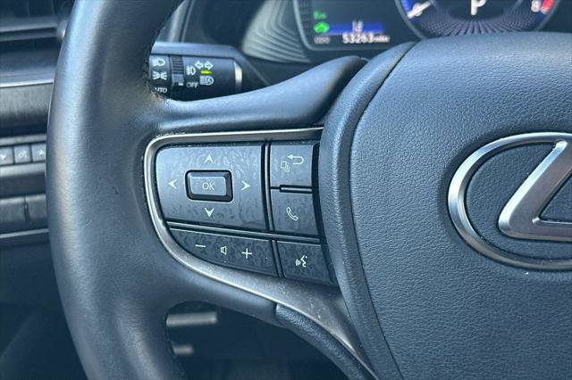 Certified 2024 Lexus UX 250h F Sport FWD image 28