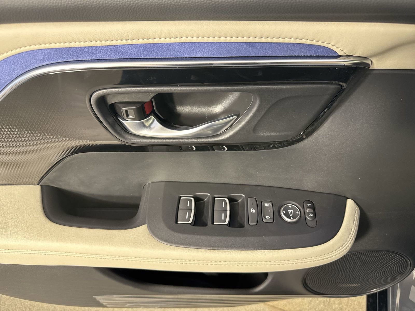 New 2025 Acura ADX A-Spec image 20