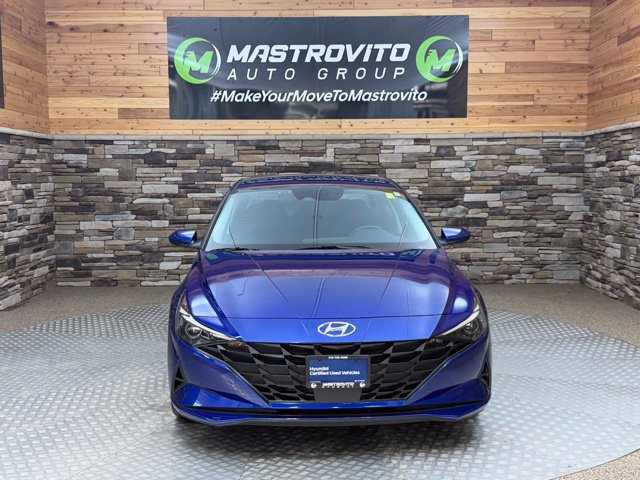 Certified 2023 Hyundai Elantra SEL w/ Convenience Package FWD image 3