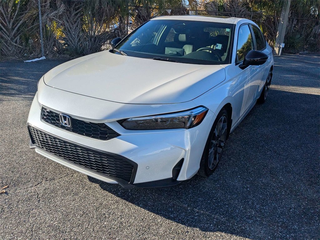 Used 2025 Honda Civic Sport Touring image 3