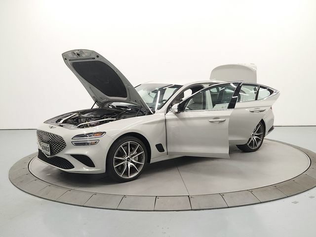 Used 2024 Genesis G70 2.5T AWD/4WD image 12