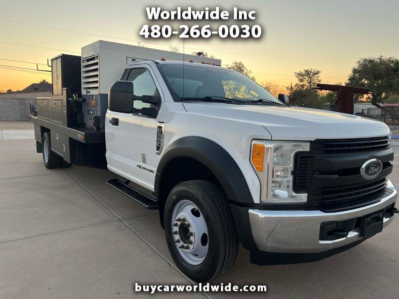 Used 2017 Ford F550 2WD Regular Cab Super Duty image 1
