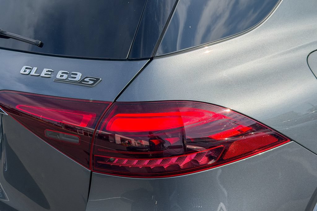 Used 2025 Mercedes-Benz GLE 63 AMG S image 10