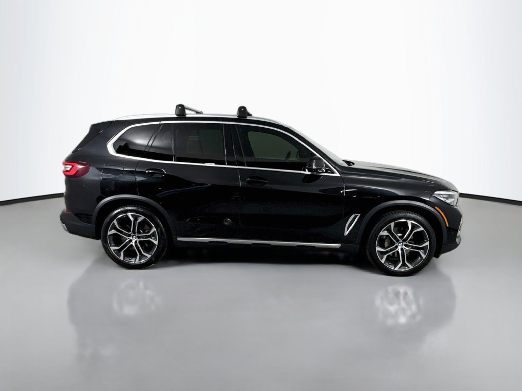Used 2023 BMW X5 xDrive40i w/ Luxury Seating Package AWD/4WD image 4
