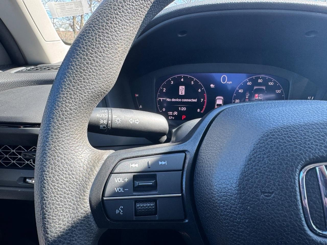 Certified 2023 Honda Accord LX image 20
