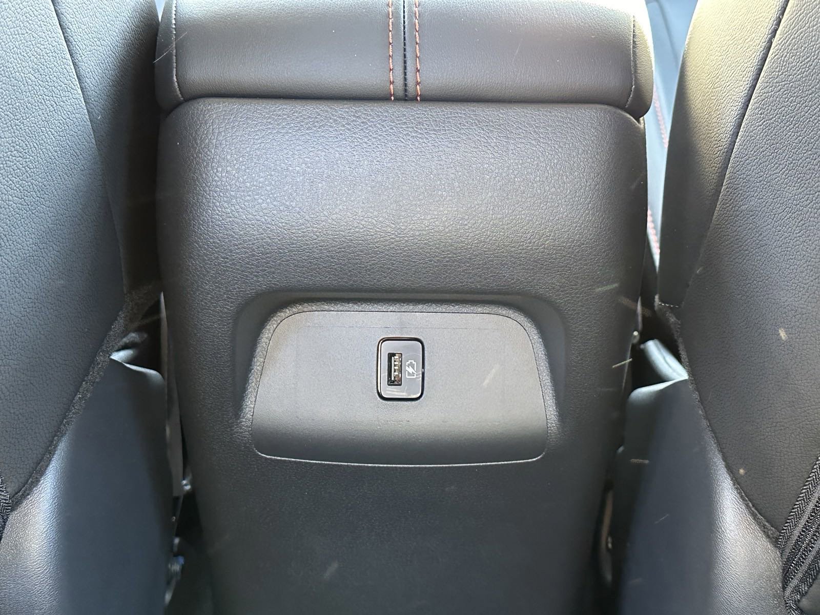 New 2025 Nissan Sentra SR w/ SR Premium Package FWD image 31