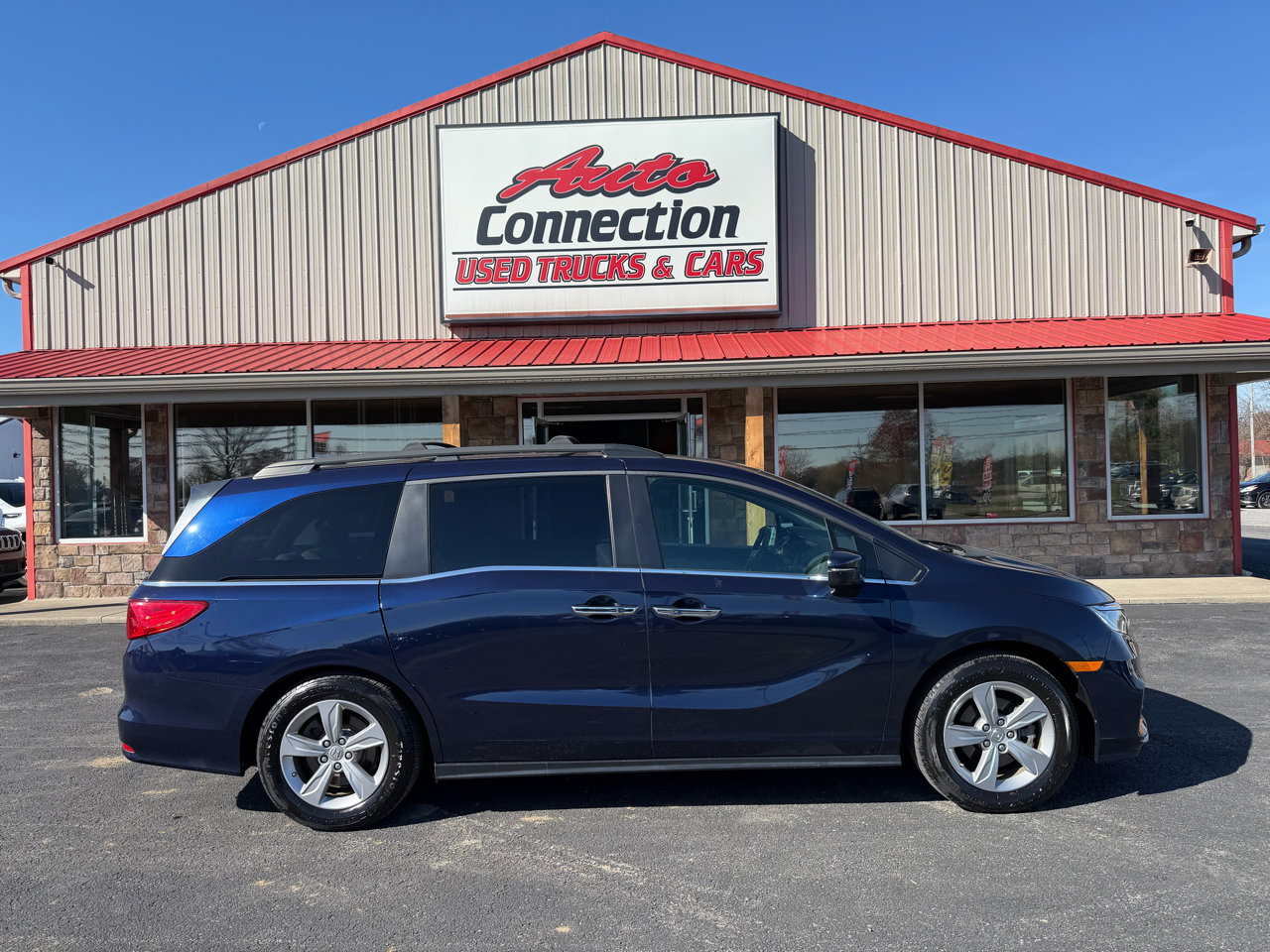 Used 2018 Honda Odyssey EX-L image 3