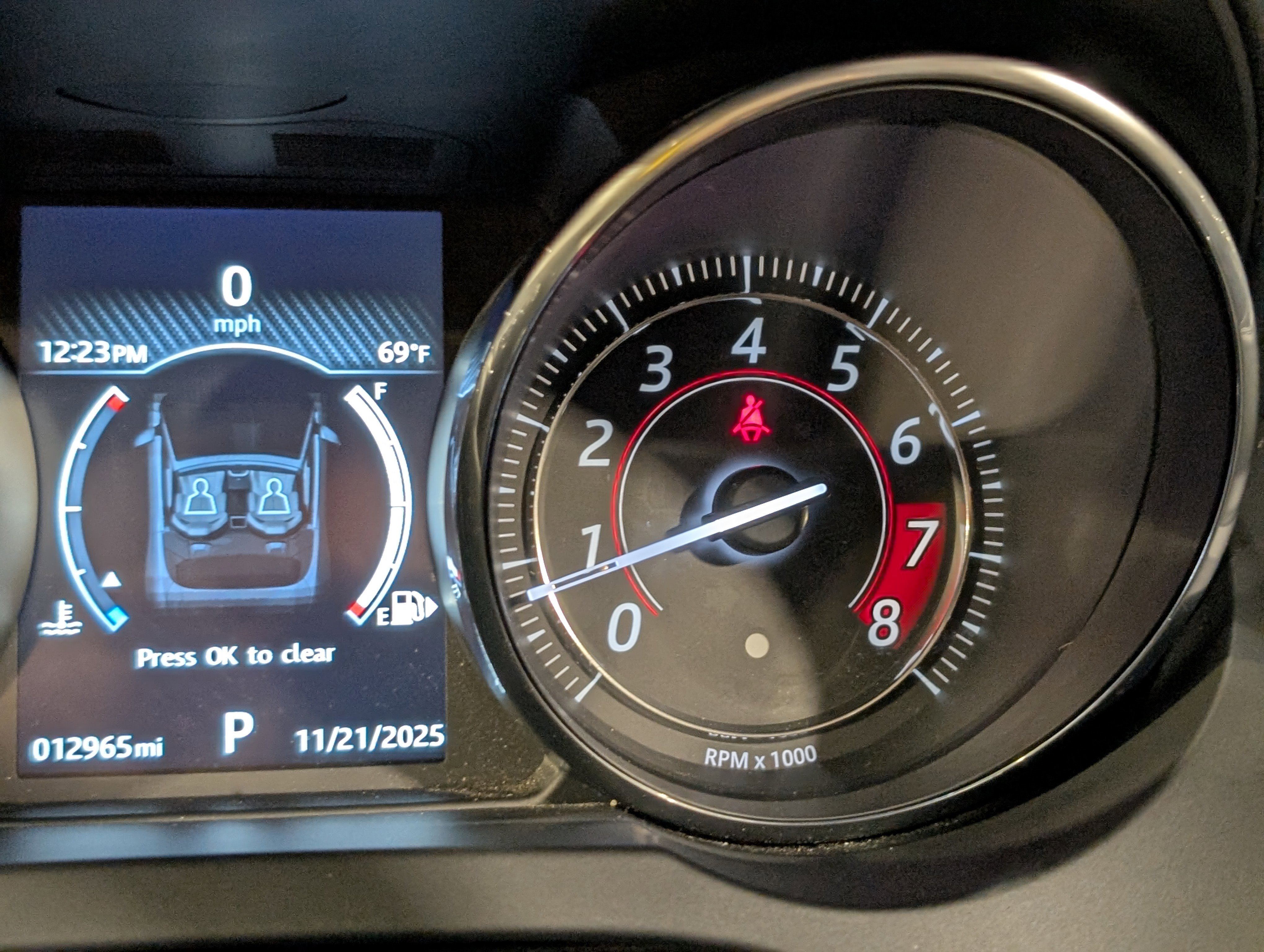 Used 2016 Jaguar F-TYPE Convertible image 35