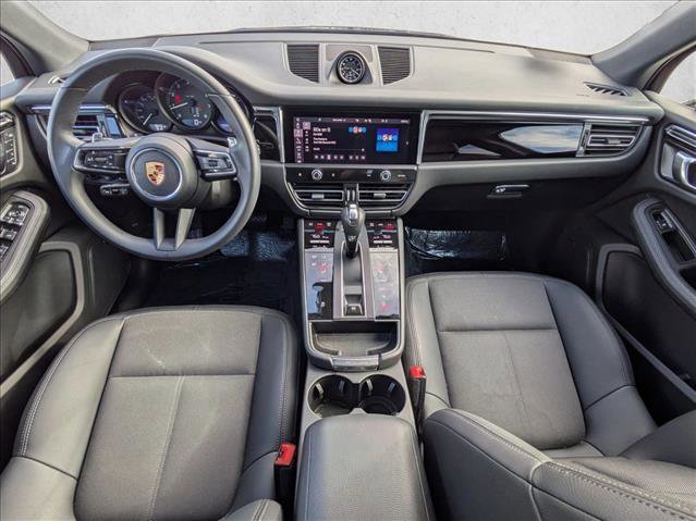 Used 2025 Porsche Macan Turbo image 21