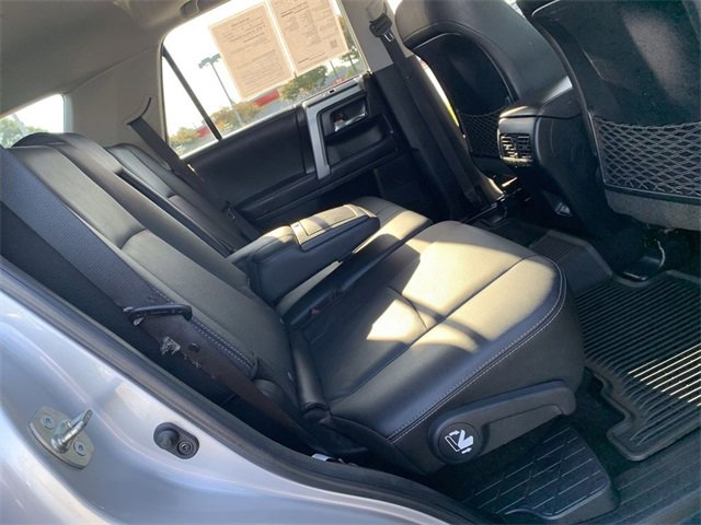 Used 2022 Toyota 4Runner Limited image 12