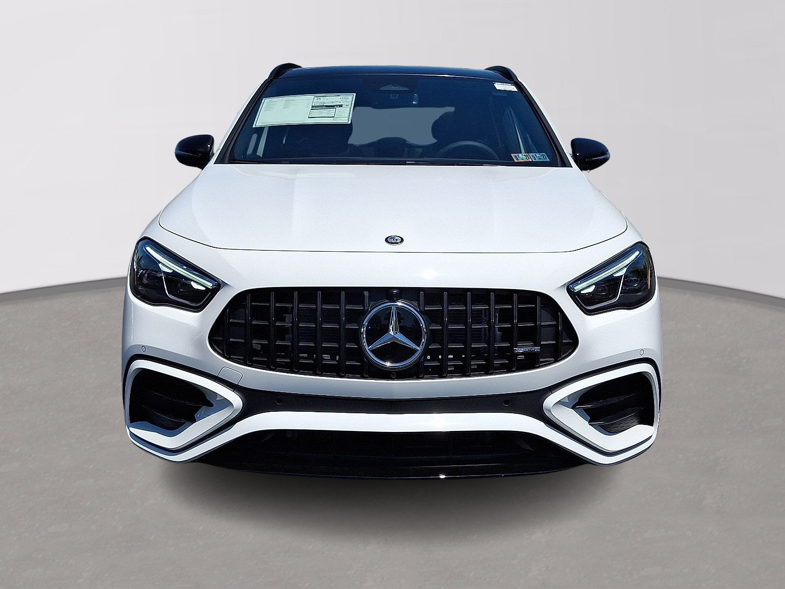 New 2026 Mercedes-Benz GLA 35 AMG 4MATIC image 2