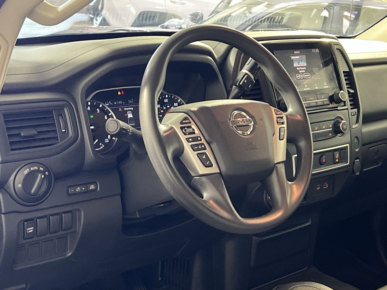 Used 2021 Nissan Titan S image 16