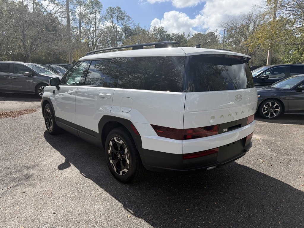 Used 2025 Hyundai Santa Fe SEL image 3