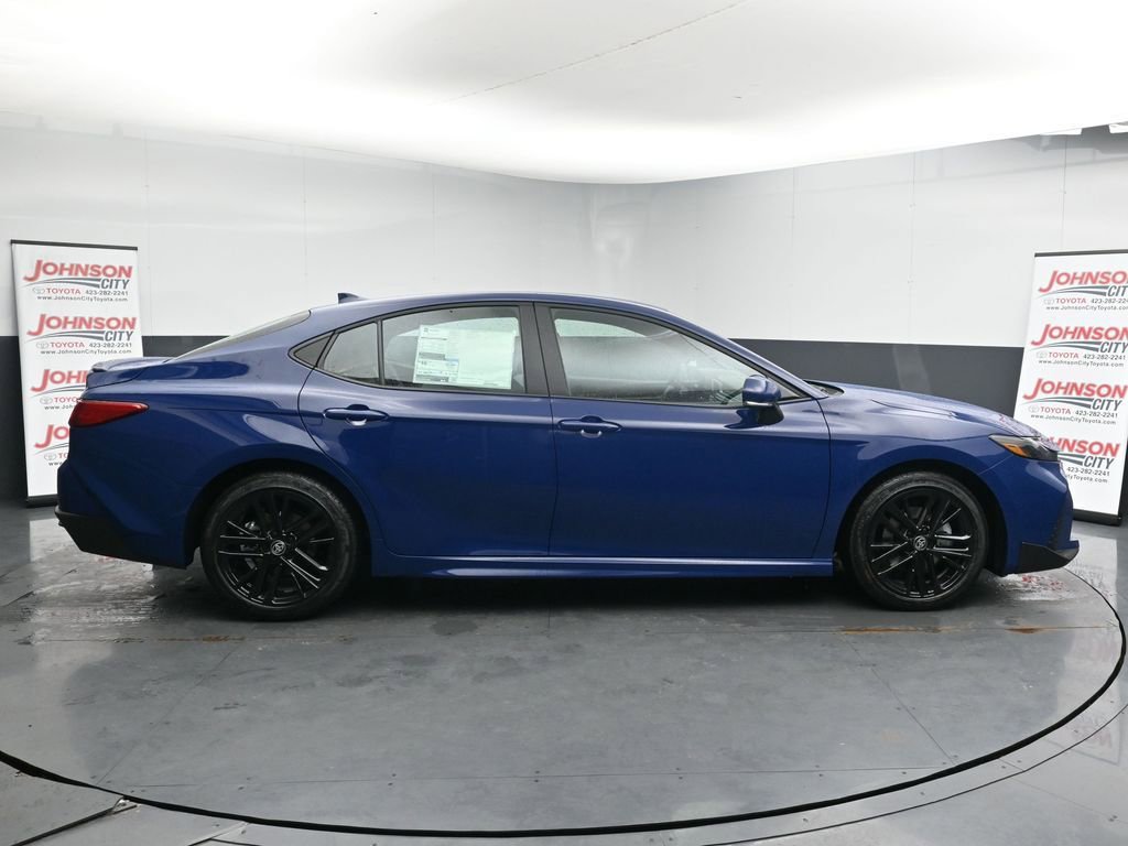 New 2026 Toyota Camry SE image 9