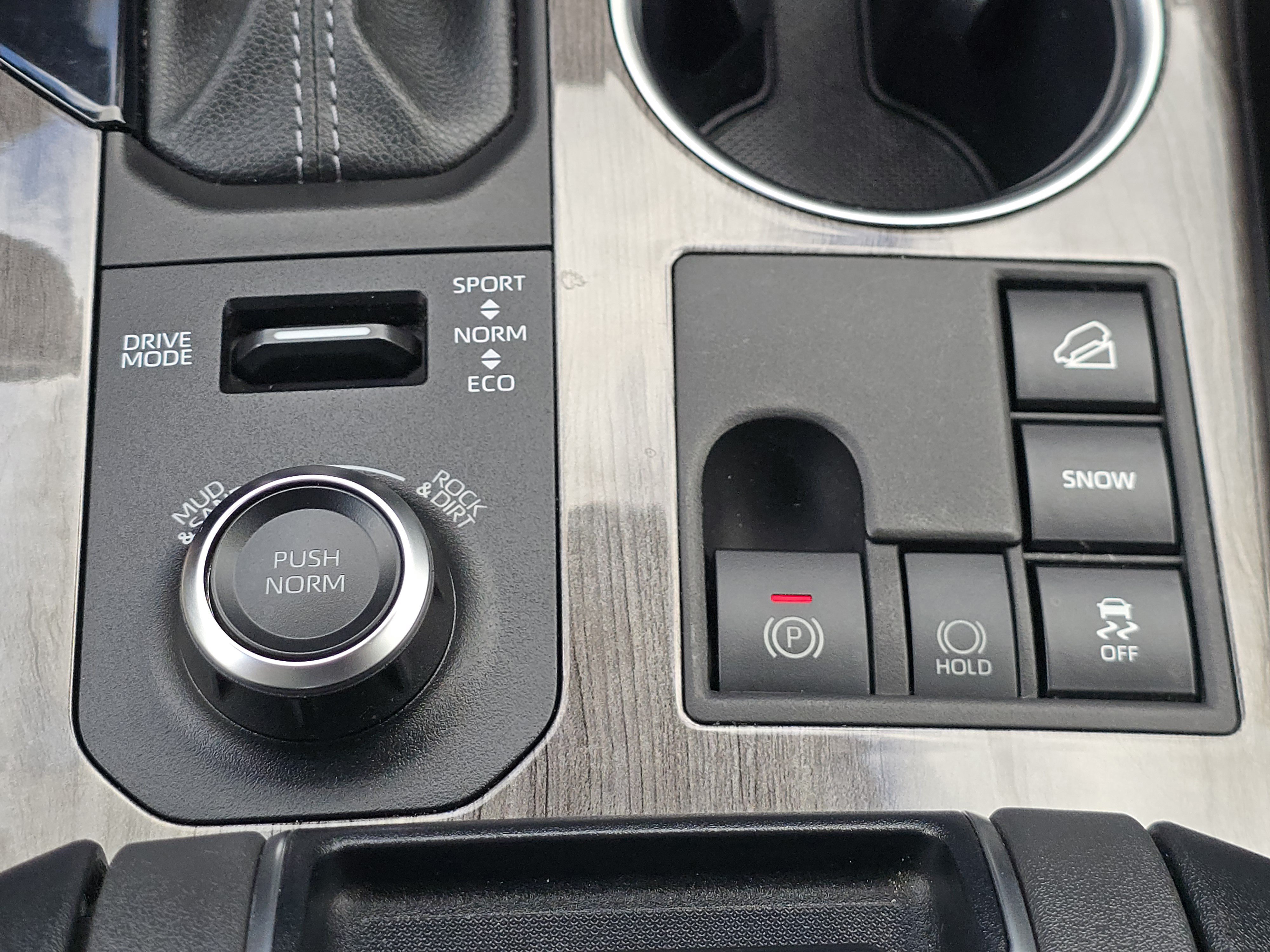 Used 2024 Toyota Highlander Platinum AWD/4WD image 27