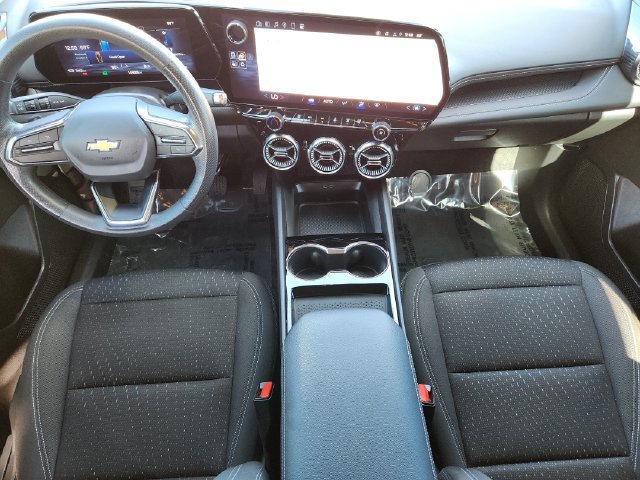 Used 2025 Chevrolet Blazer EV LT AWD/4WD image 28